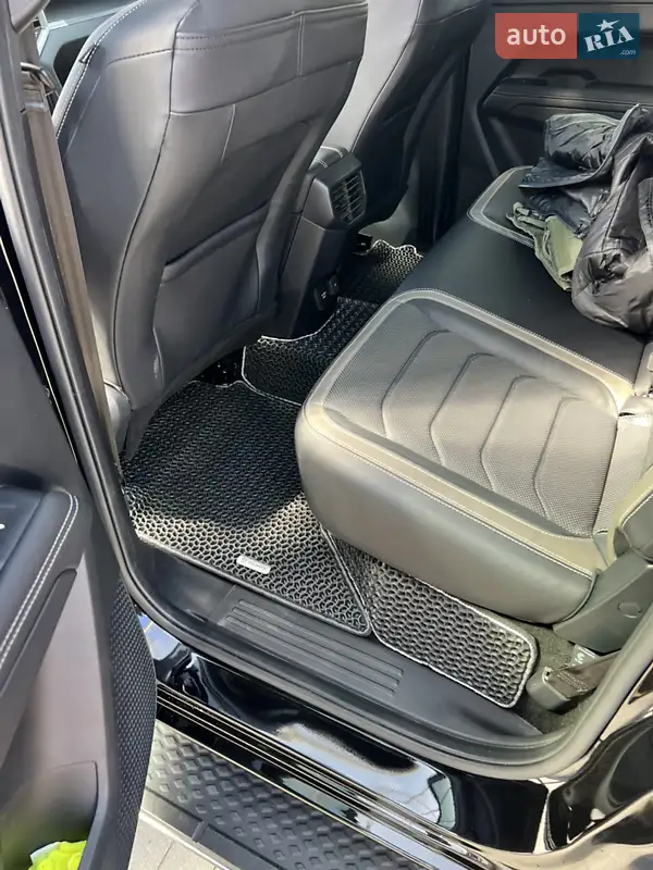 Volkswagen Amarok 2023 VIN WV4ZZZT17PS005984 фото оголошення 7 з 68