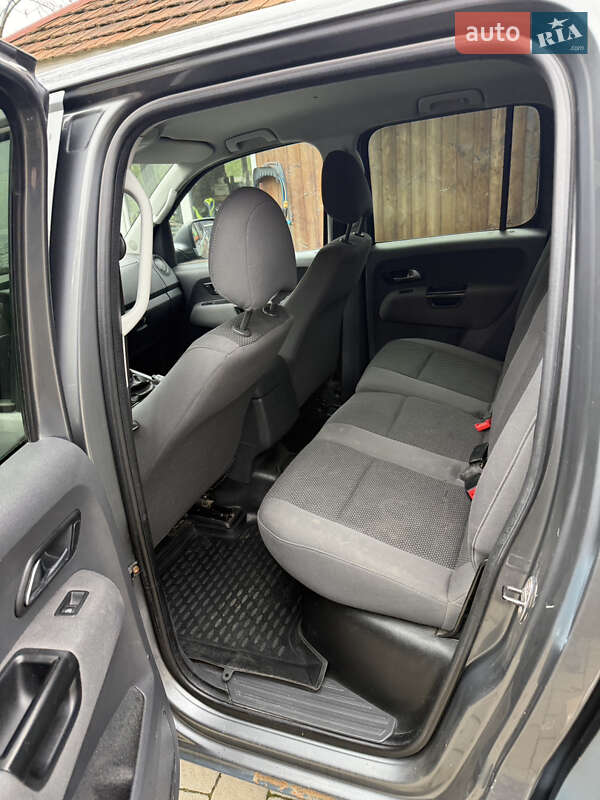 Пікап Volkswagen Amarok 2012 в Воловцю