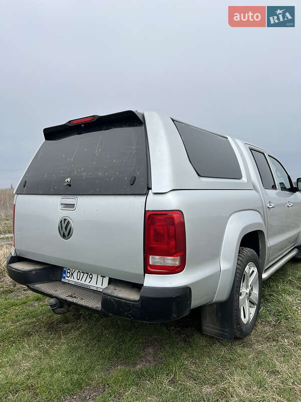 Пикап Volkswagen Amarok 2011 в Ровно