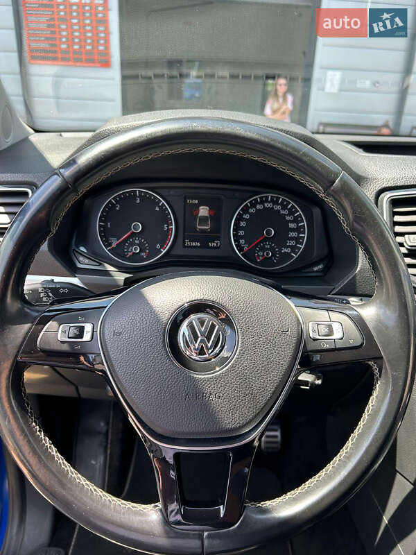 Пикап Volkswagen Amarok 2016 в Узине