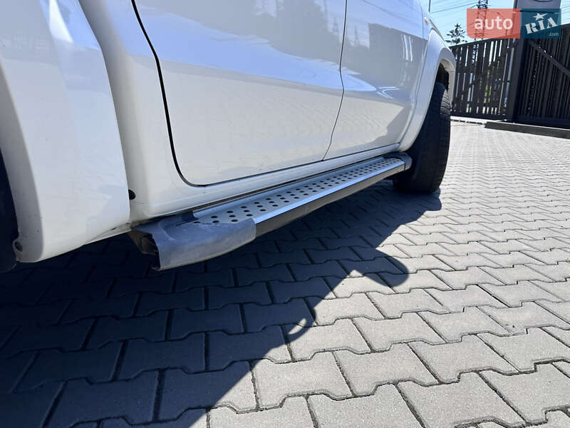 Пикап Volkswagen Amarok 2017 в Черновцах