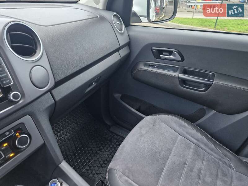 Пикап Volkswagen Amarok 2015 в Николаеве