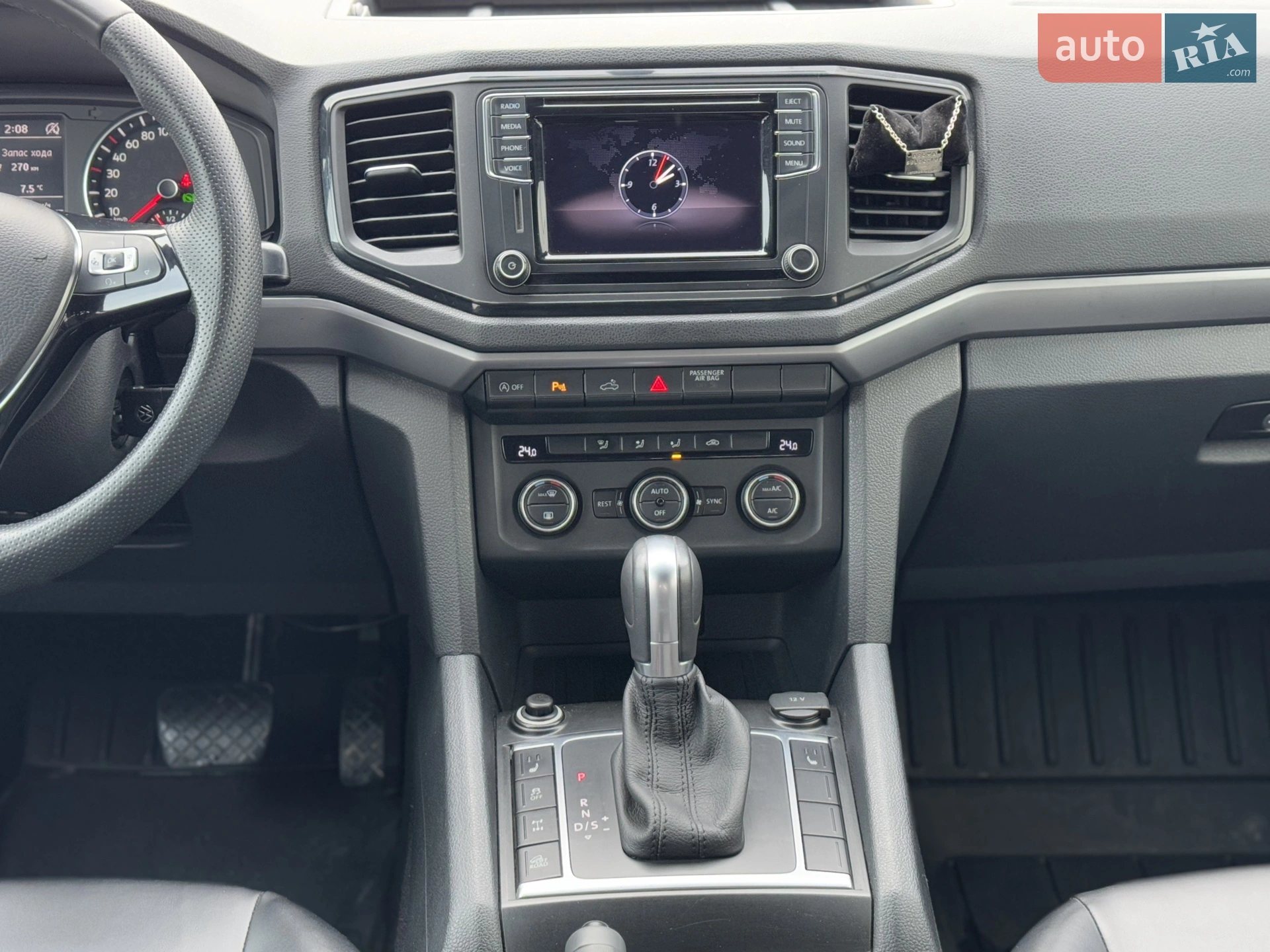 2017 Volkswagen Amarok - мініатюра 28