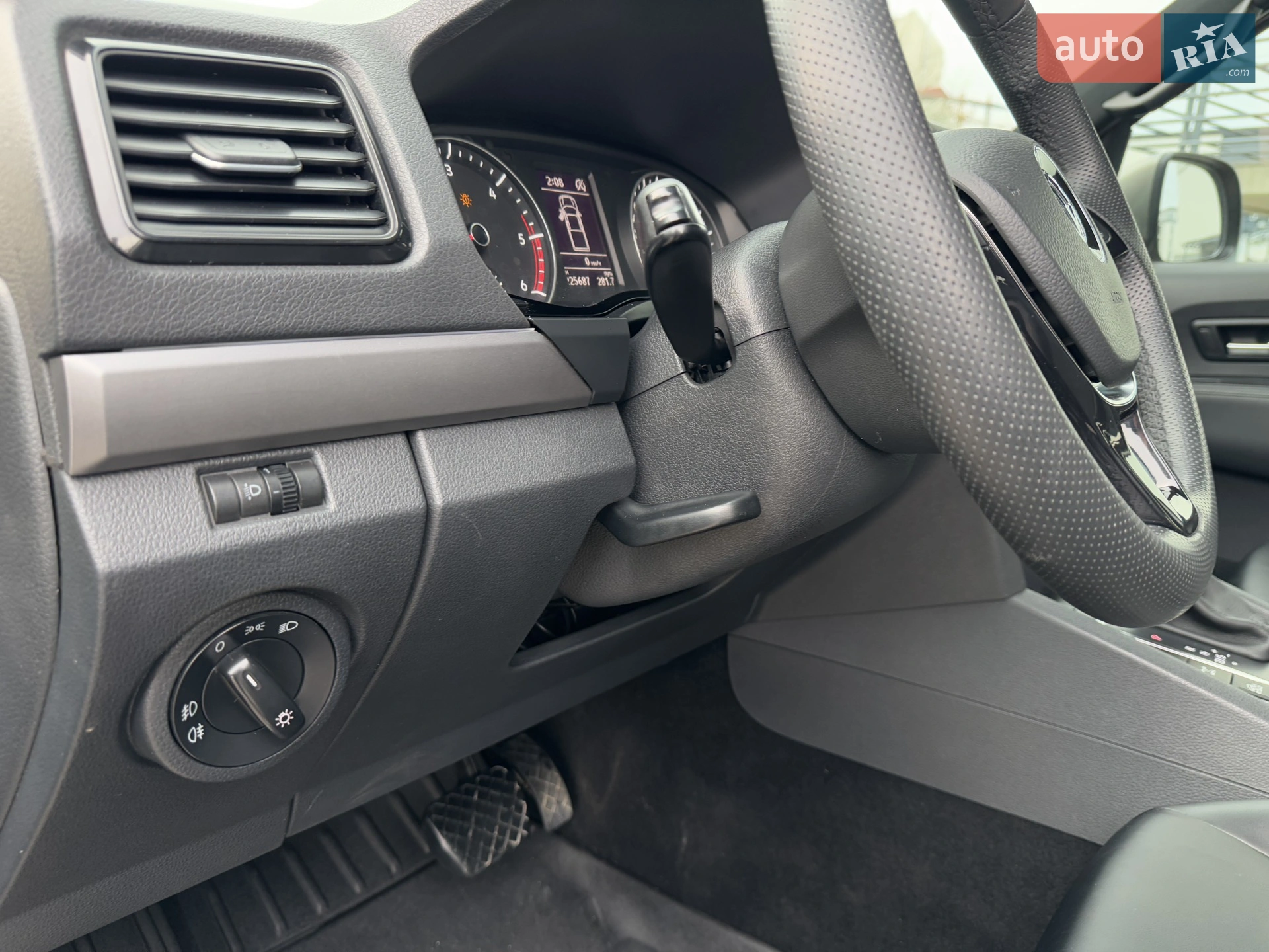 2017 Volkswagen Amarok - мініатюра 33