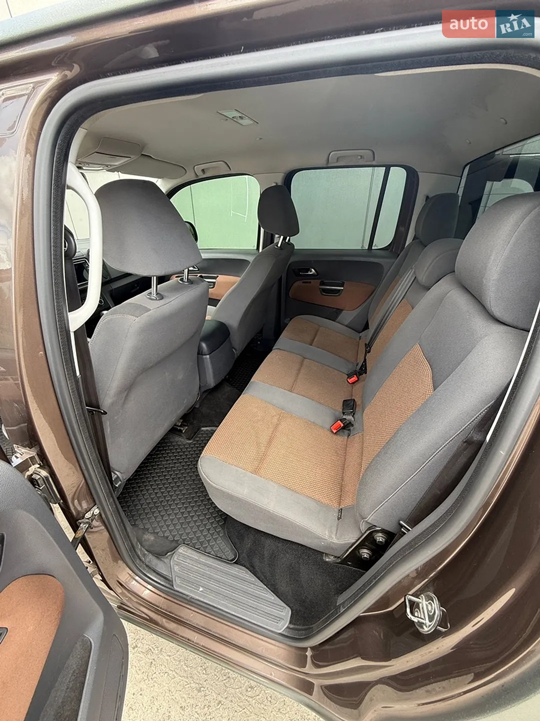 Volkswagen Amarok 2013 VIN WV1ZZZ2HZEH007196 фото оголошення 8 з 22