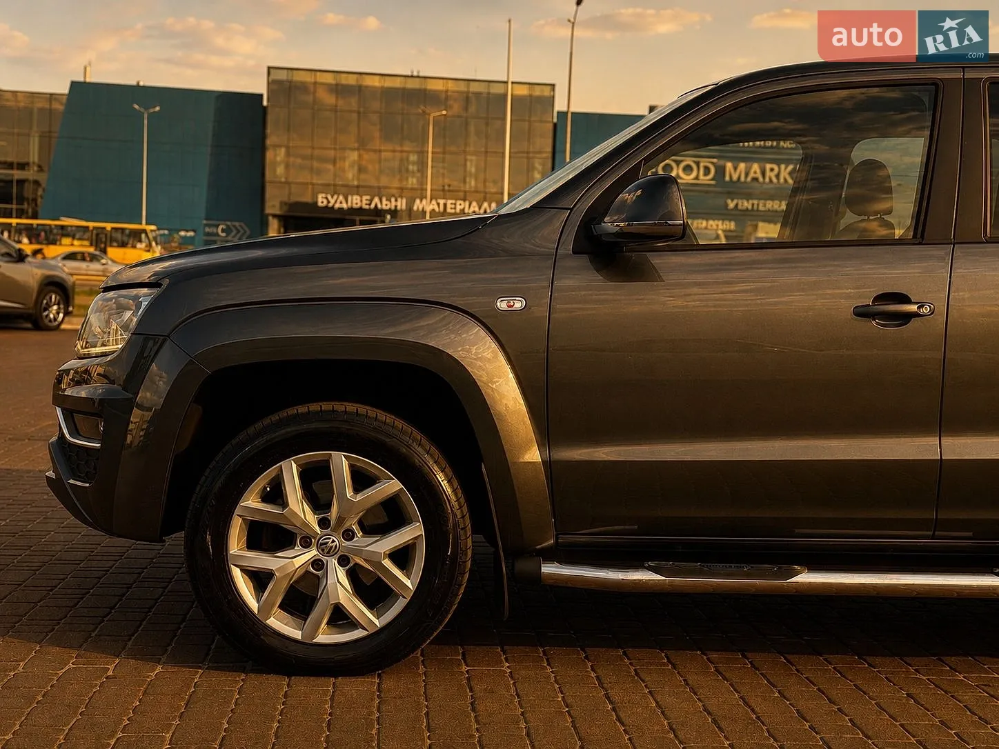 2017 Volkswagen Amarok - мініатюра 4