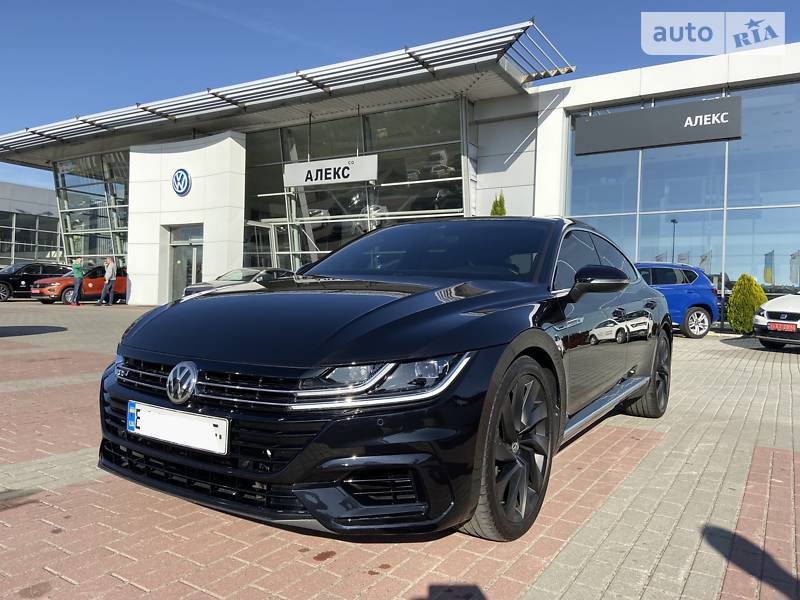 Седан Volkswagen Arteon 2017 в Львове