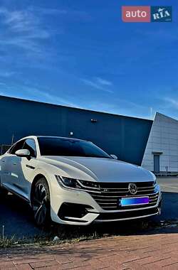 Ліфтбек Volkswagen Arteon 2018 в Миколаєві