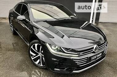 Лифтбек Volkswagen Arteon 2018 в 