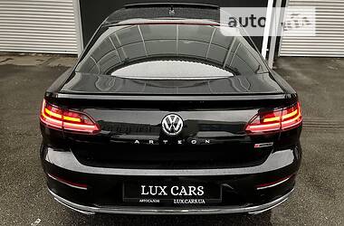 Лифтбек Volkswagen Arteon 2018 в 
