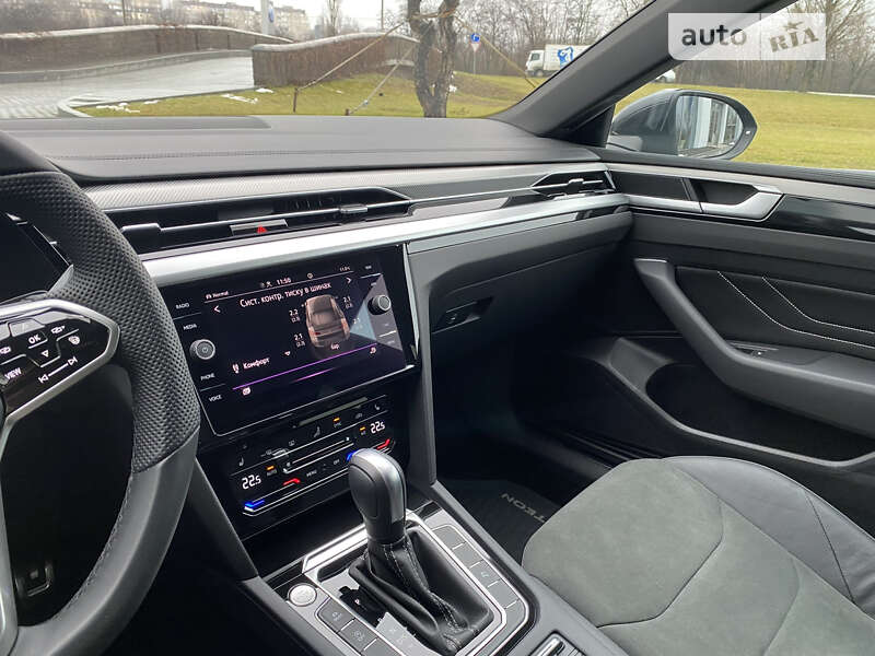 Лифтбек Volkswagen Arteon 2023 в Кривом Роге