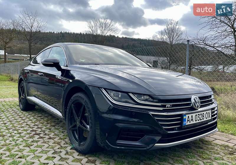 Ліфтбек Volkswagen Arteon 2017 в Києві