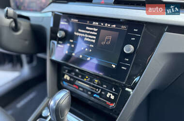 Лифтбек Volkswagen Arteon 2020 в 