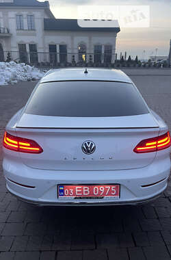 Лифтбек Volkswagen Arteon 2019 в Мукачево