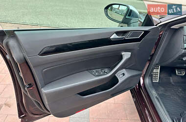 Лифтбек Volkswagen Arteon 2018 в Киеве