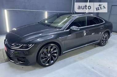 Лифтбек Volkswagen Arteon 2018 в Стрые