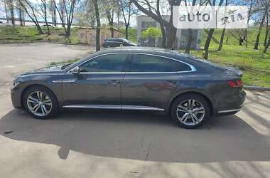 Ліфтбек Volkswagen Arteon 2017 в Києві