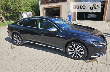 Лифтбек Volkswagen Arteon 2019 в Ужгороде