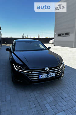 Ліфтбек Volkswagen Arteon 2023 в Києві