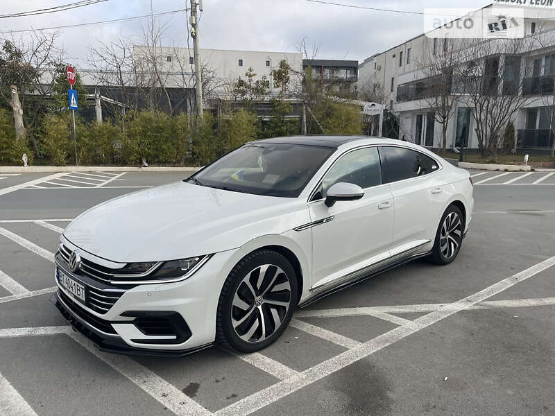 Лифтбек Volkswagen Arteon 2017 в Киеве