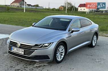 Лифтбек Volkswagen Arteon 2017 в Львове