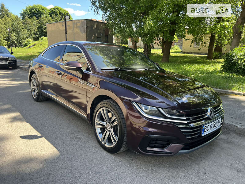 Лифтбек Volkswagen Arteon 2018 в Львове