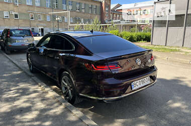 Лифтбек Volkswagen Arteon 2018 в Львове