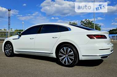 Лифтбек Volkswagen Arteon 2019 в Днепре