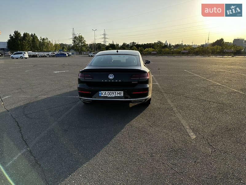 Лифтбек Volkswagen Arteon 2017 в Киеве
