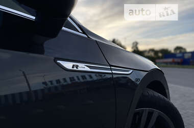 Лифтбек Volkswagen Arteon 2017 в 