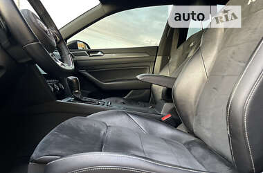 Лифтбек Volkswagen Arteon 2017 в 