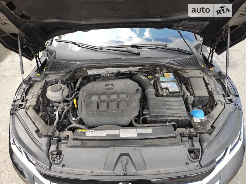Лифтбек Volkswagen Arteon 2019 в Киеве