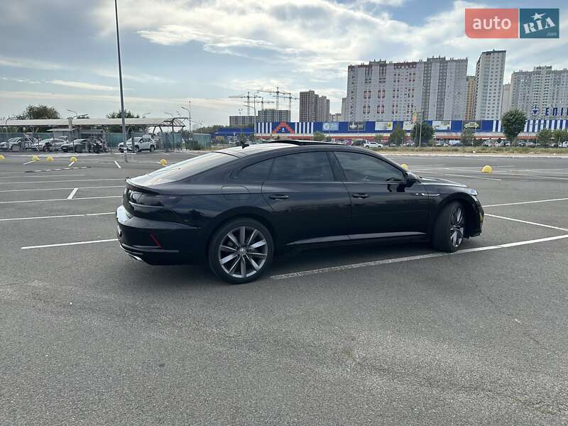 Лифтбек Volkswagen Arteon 2019 в Киеве
