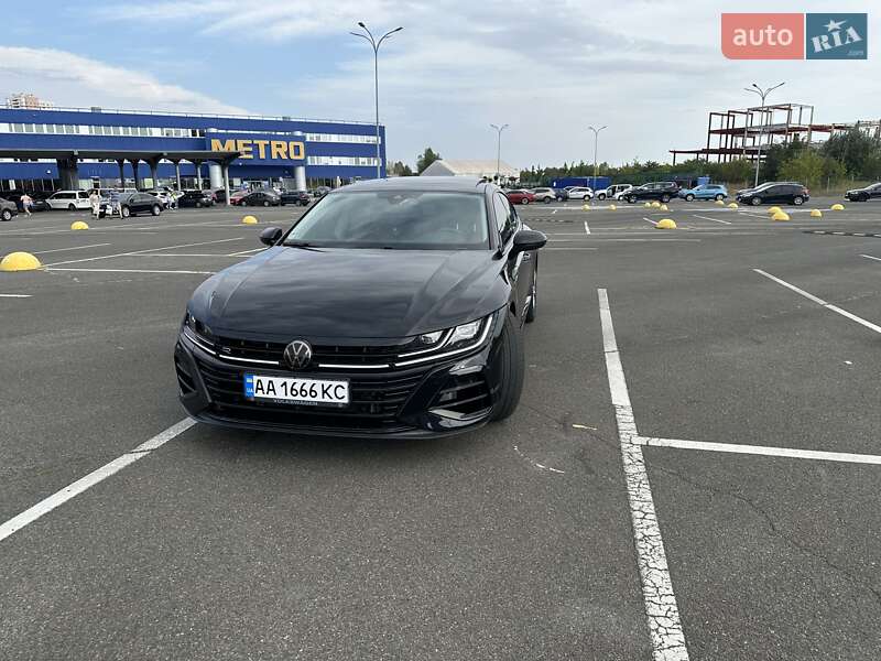 Лифтбек Volkswagen Arteon 2019 в Киеве