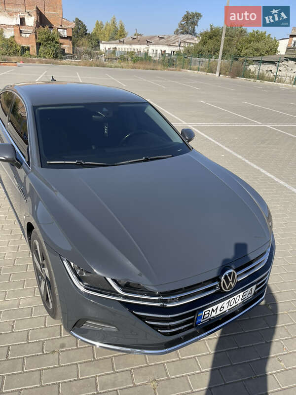 Ліфтбек Volkswagen Arteon 2021 в Ромнах
