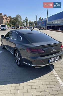 Лифтбек Volkswagen Arteon 2021 в Ромнах