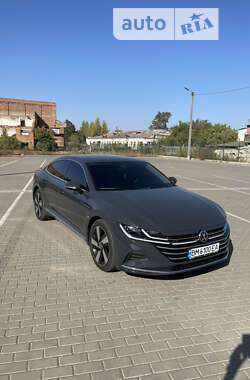 Лифтбек Volkswagen Arteon 2021 в Ромнах