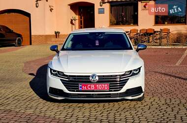 Ліфтбек Volkswagen Arteon 2019 в Мукачевому