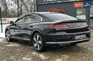 Ліфтбек Volkswagen Arteon 2021 в Стрию