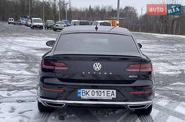 Лифтбек Volkswagen Arteon 2018 в Дубно