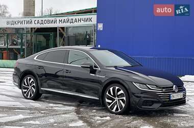 Лифтбек Volkswagen Arteon 2018 в Дубно