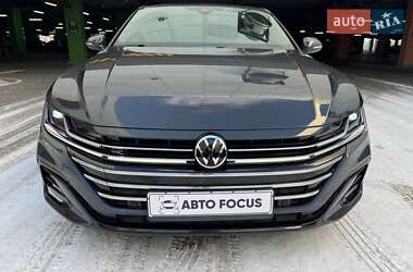 Лифтбек Volkswagen Arteon 2018 в Киеве