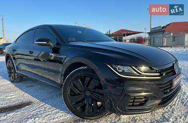 Лифтбек Volkswagen Arteon 2017 в Киеве