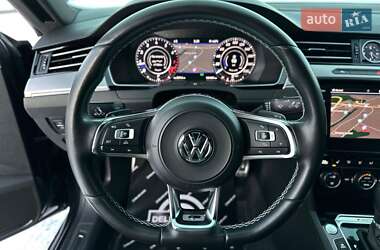 Лифтбек Volkswagen Arteon 2017 в Киеве