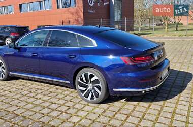 Лифтбек Volkswagen Arteon 2018 в 