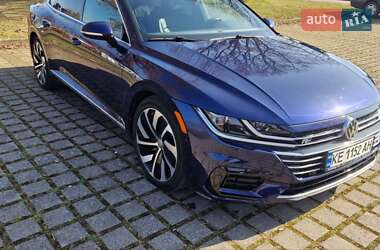 Лифтбек Volkswagen Arteon 2018 в 