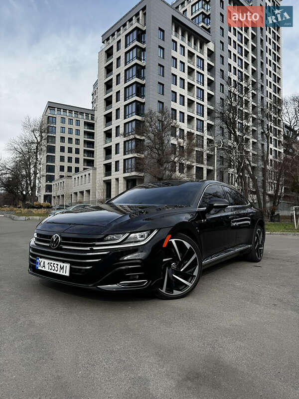 Лифтбек Volkswagen Arteon 2020 в Киеве