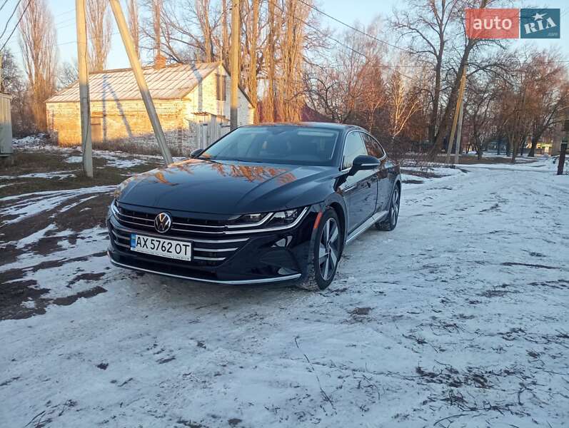 Лифтбек Volkswagen Arteon 2020 в Киеве