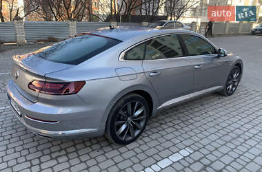 Ліфтбек Volkswagen Arteon 2020 в 