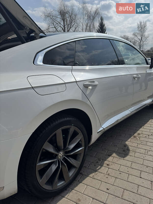 Ліфтбек Volkswagen Arteon 2019 в Києві